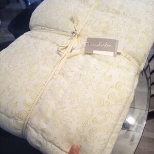 Cream and Yellow Home Bedding Set